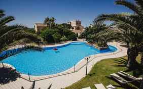 Der Pool - Foto: Daniele Cherenti